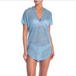 Hooded tunic coverup